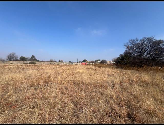 1,248M² VACANT LAND FOR SALE IN KOOKRUS